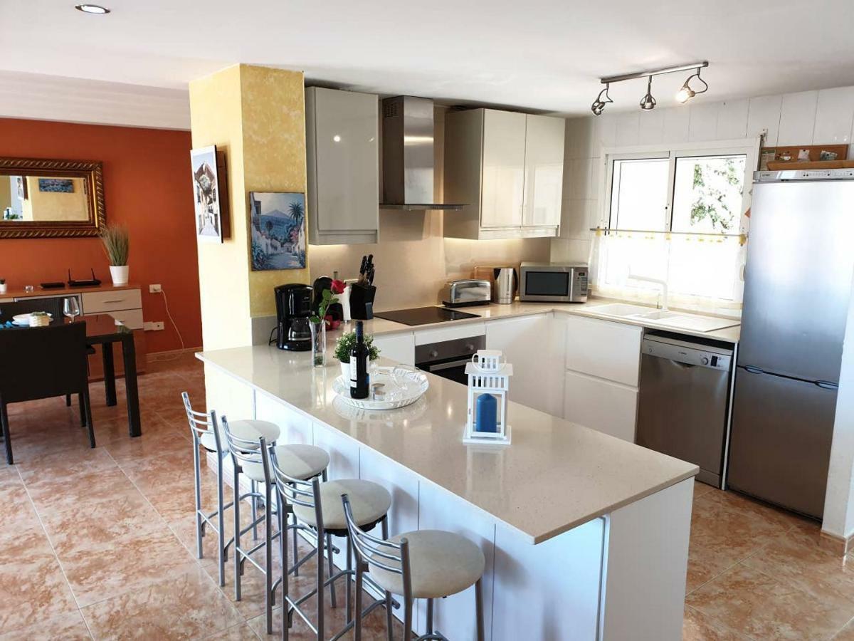 Adeje Villa Roque Del Conde With Private Pool, Terrace With Fantastic Sea Views, Wifi, Garden, Garage מראה חיצוני תמונה