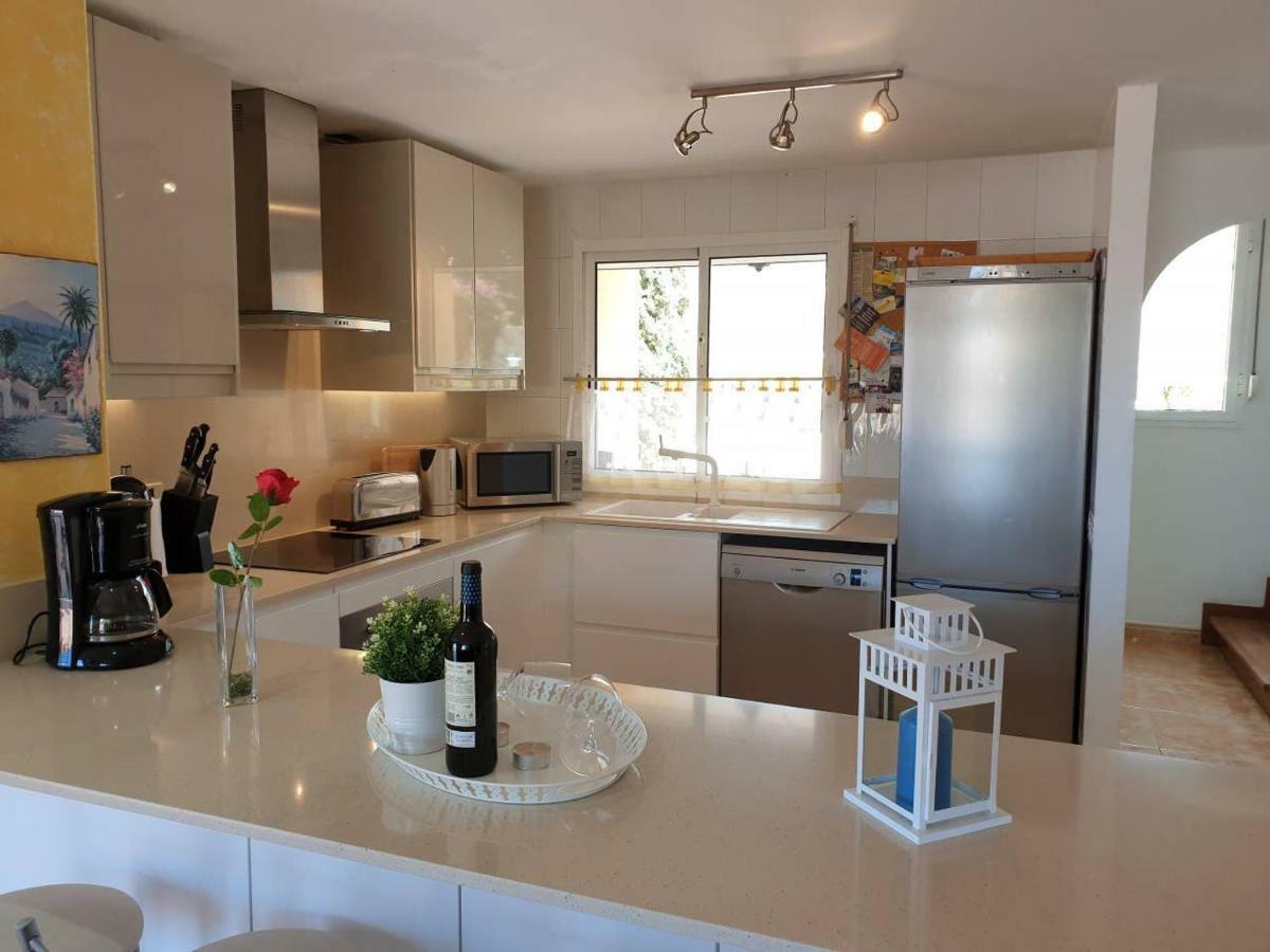 Adeje Villa Roque Del Conde With Private Pool, Terrace With Fantastic Sea Views, Wifi, Garden, Garage מראה חיצוני תמונה
